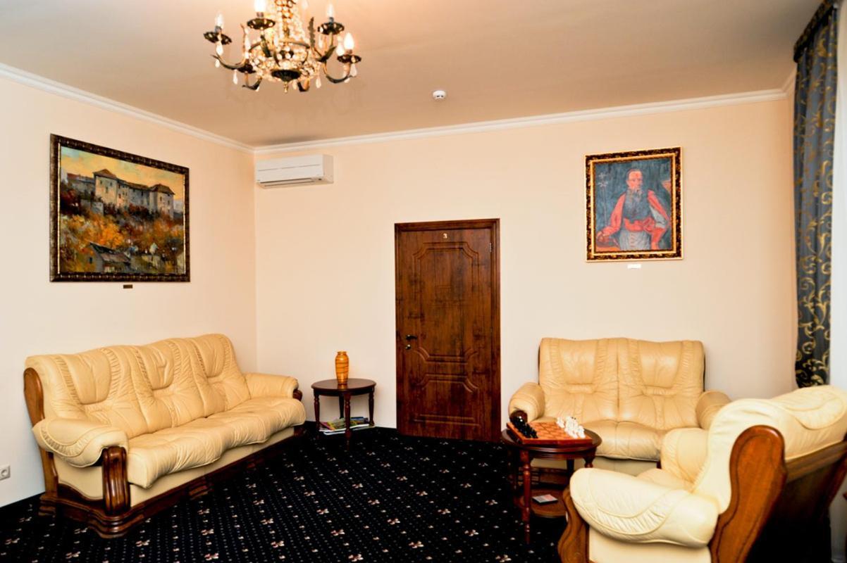 Boutique Hotel Villa P Uzhhorod Exterior foto