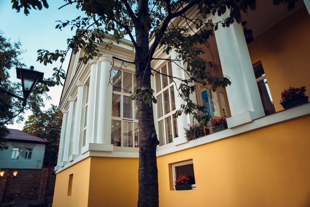 Boutique Hotel Villa P Uzhhorod Exterior foto