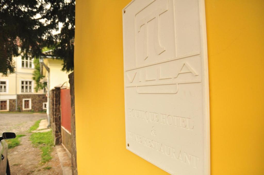 Boutique Hotel Villa P Uzhhorod Exterior foto