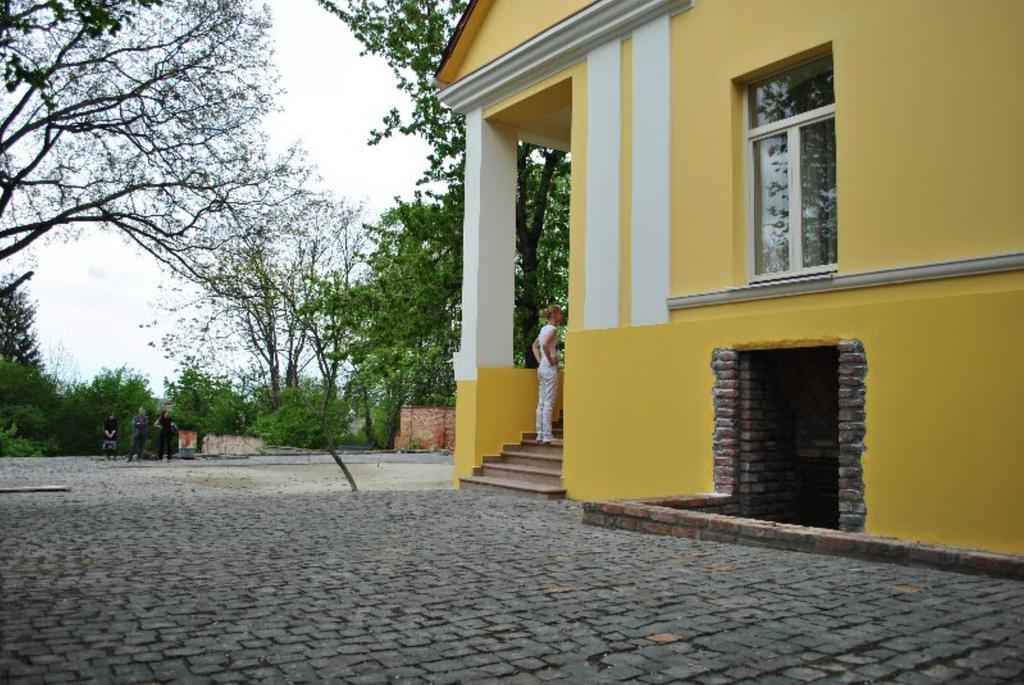 Boutique Hotel Villa P Uzhhorod Exterior foto